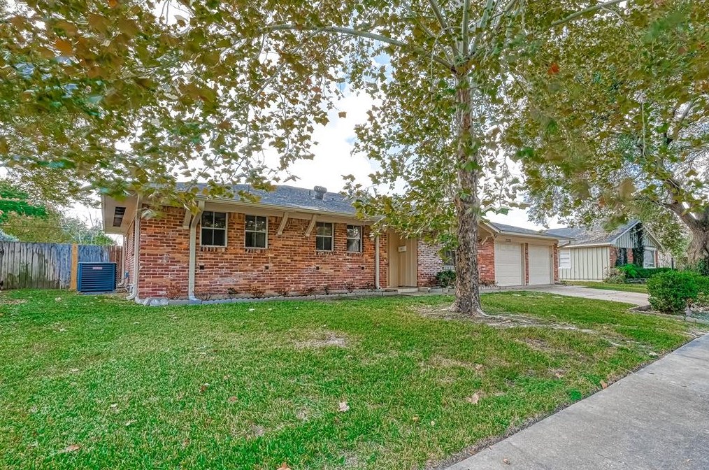7326 Tours St, Houston, TX 77036