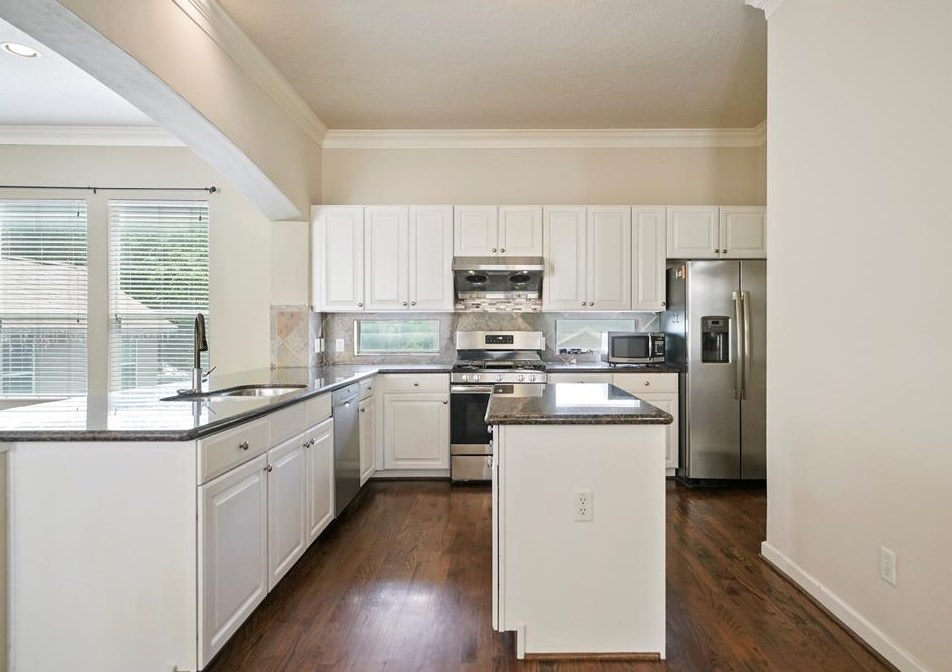 1331 21st St, Houston, TX 77008-1601