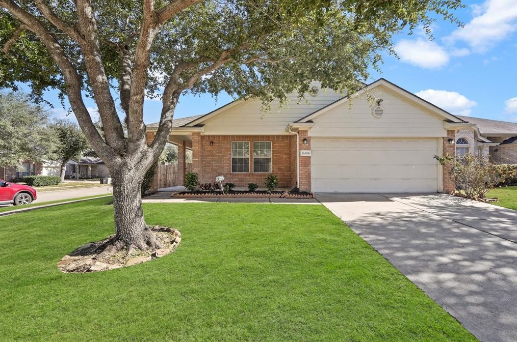 16303 Goanna Ct, Sugar Land, TX 77498