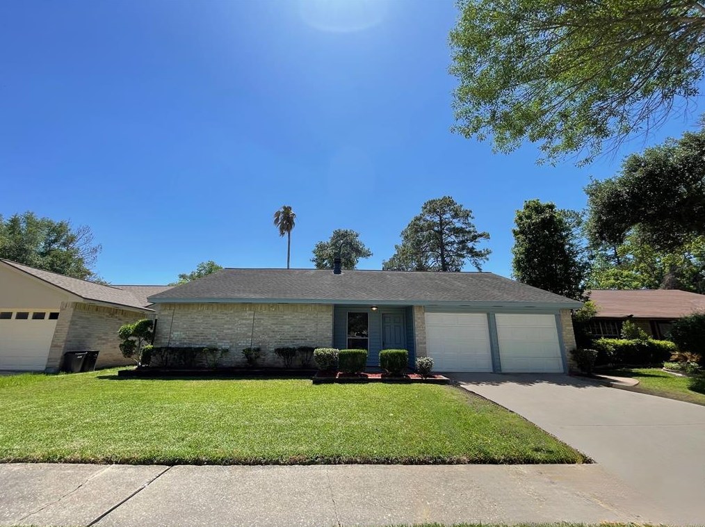 6510 Archgate Dr, Spring, TX 77373