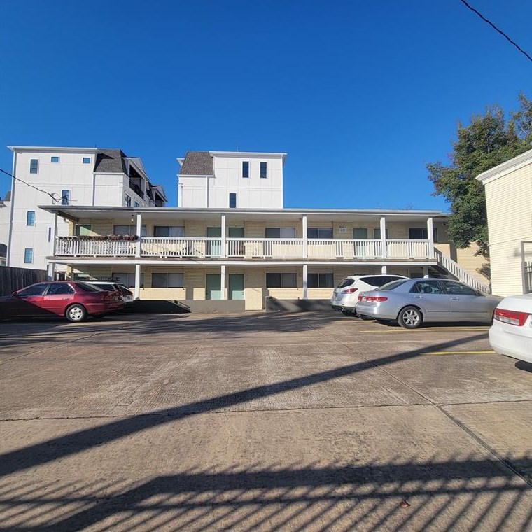 1328 Bomar St #10, Houston, TX 77006