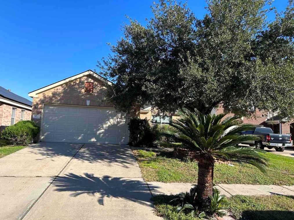 11710 Wainscot Ct, Houston TX  77038-2660 exterior