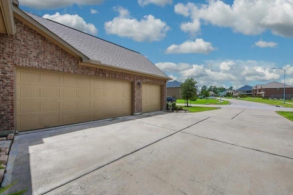 19218 St Winfred Dr, Spring TX  77379-2646 exterior