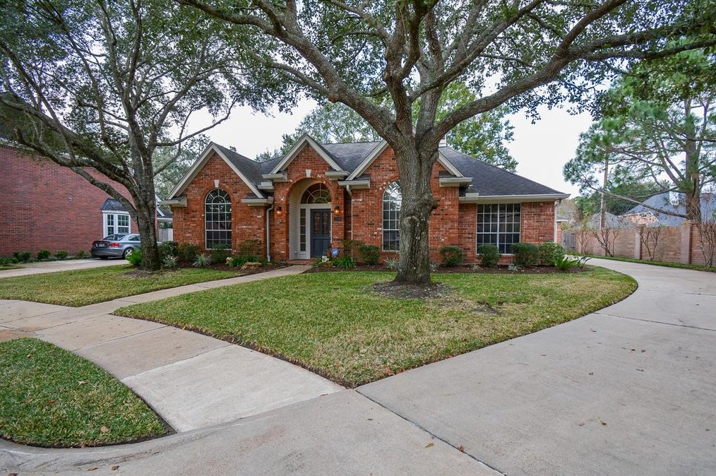 3206 Beachwater Dr, Katy, TX 77450