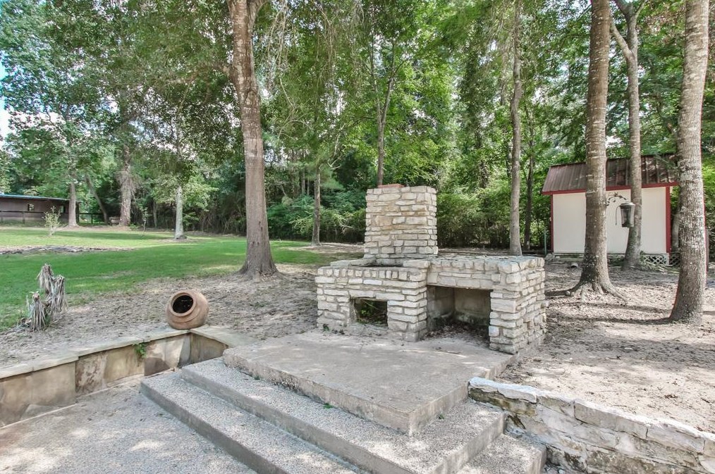 29914 Park Place Dr, Tomball, TX 77377