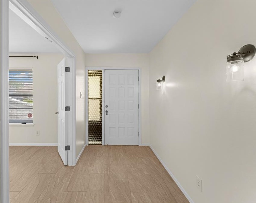 10143 Metronome Dr, Houston TX  77080-6316 exterior