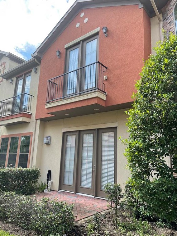 14546 San Pietro Dr, Houston, TX 77070