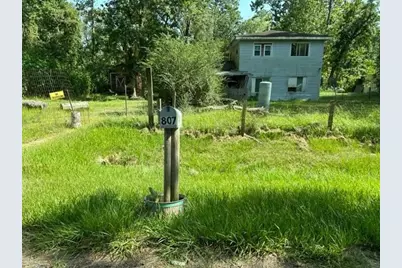 807 Little Doe Drive, Crosby, TX 77532 - Photo 2