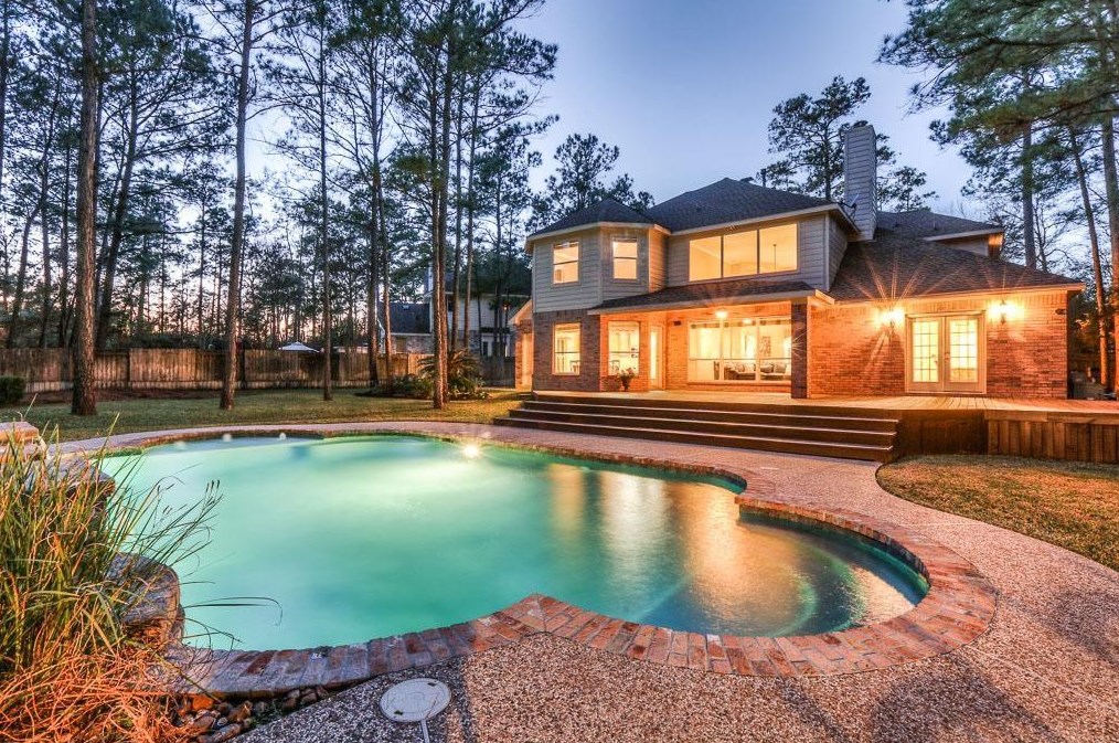 6 Greycrest Pl, Spring TX  77382-1431 exterior