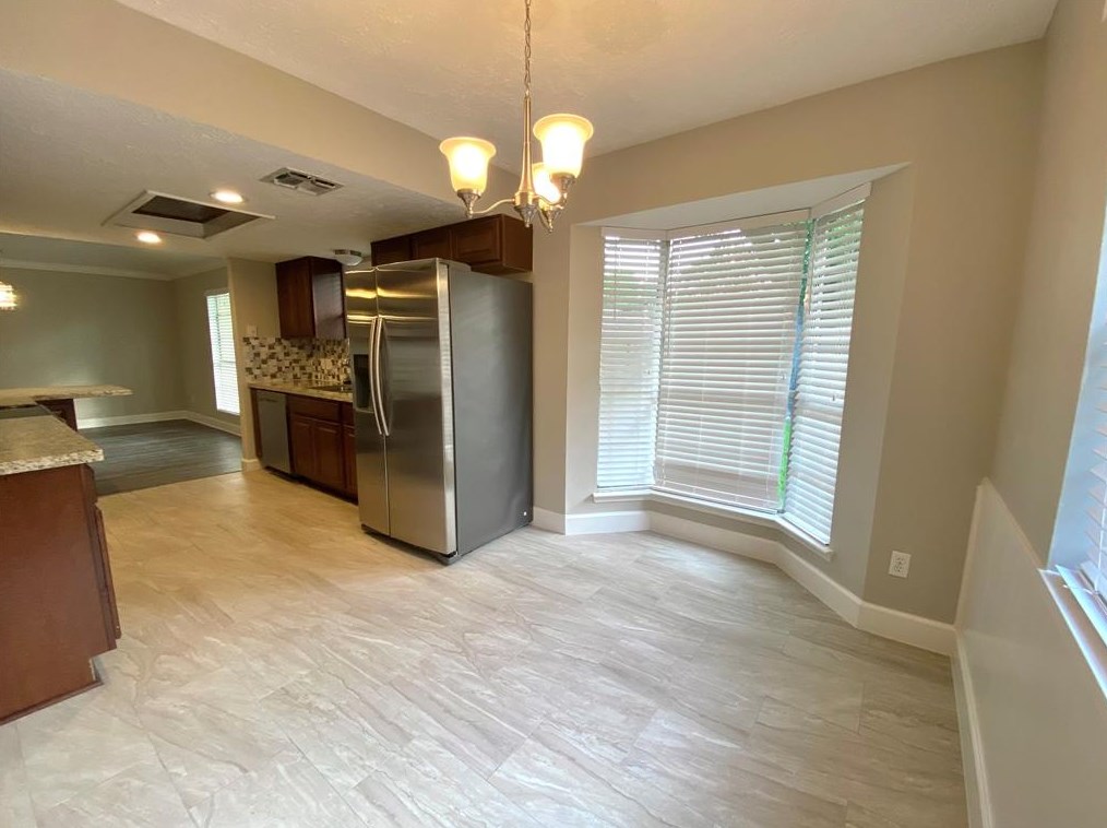 15122 Silverman St, Houston TX  77598-1810 exterior