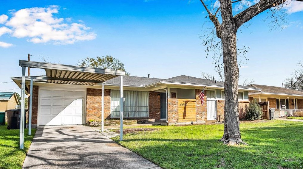 5426 Viking Dr, Houston, TX 77092