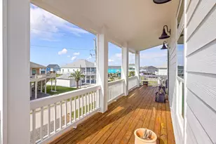 2630 Breaker Dr, Crystal Beach, TX 77650 - Photo 8