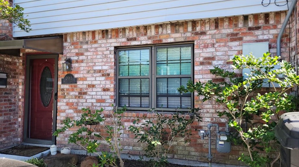 2013 Morgan St, Houston, TX 77006