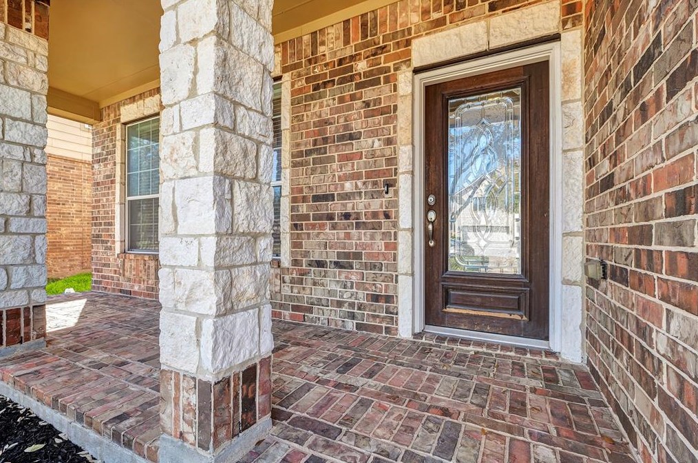 5411 Gemstone Park Rd, Richmond, TX 77407