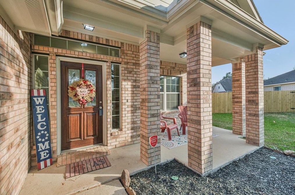 607 Linden Manor Ct, Spring, TX 77373-8582