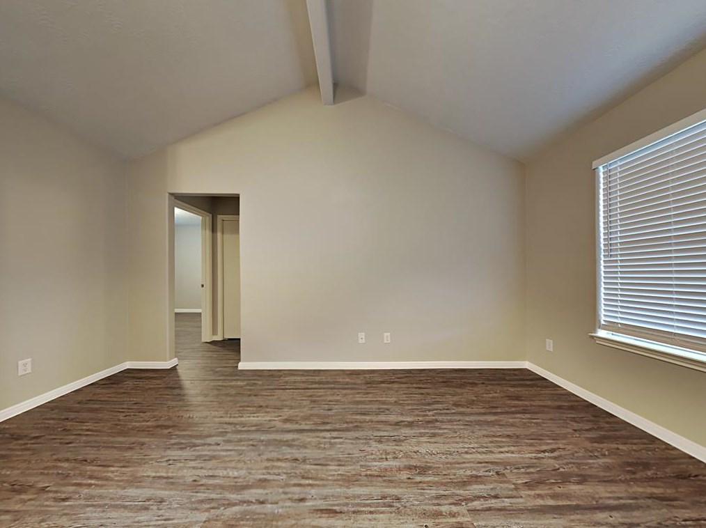 16129 Sun View Ln, Conroe, TX 77302