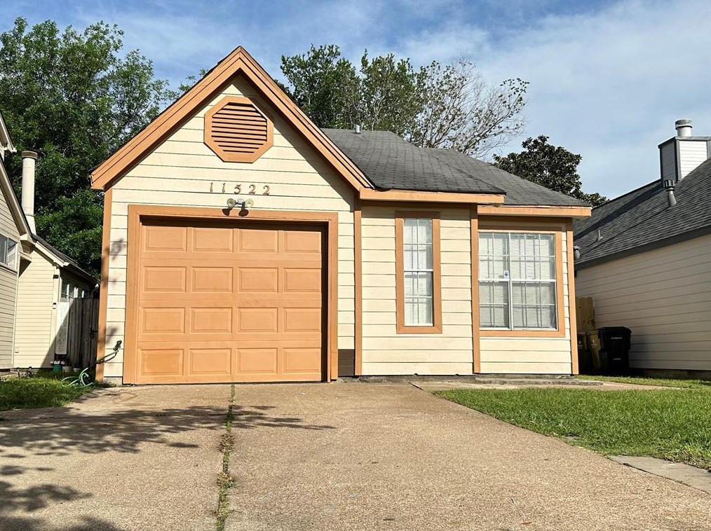 11522 Springshire Dr, Houston, TX 77066