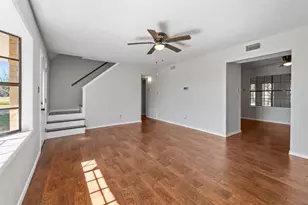 522 E Colorado St, Bremond, TX 76629 - Photo 4