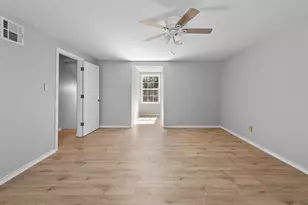 522 E Colorado St, Bremond, TX 76629 - Photo 14