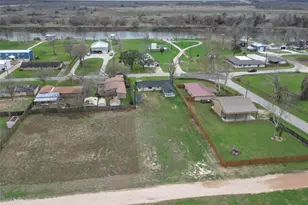 17 County Rd 243, Bay City, TX 77414 - Photo 8