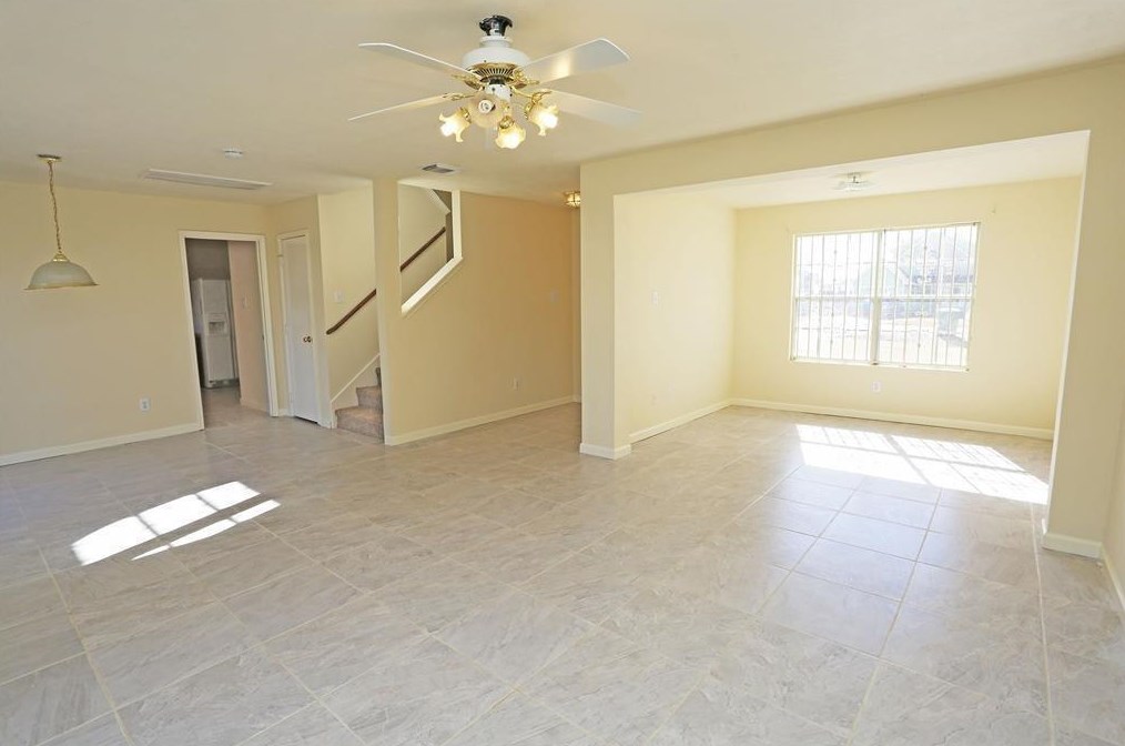 5602 Lotus St, Houston, TX 77085