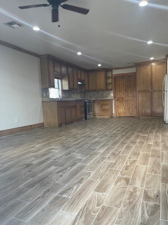 11724 Cardiff Rd, Houston TX  77076-1213 exterior