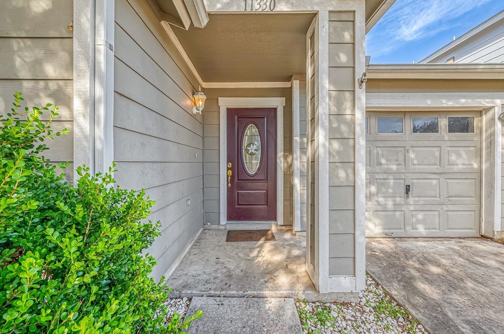 11330 Log Cabin Ln, Tomball, TX 77375