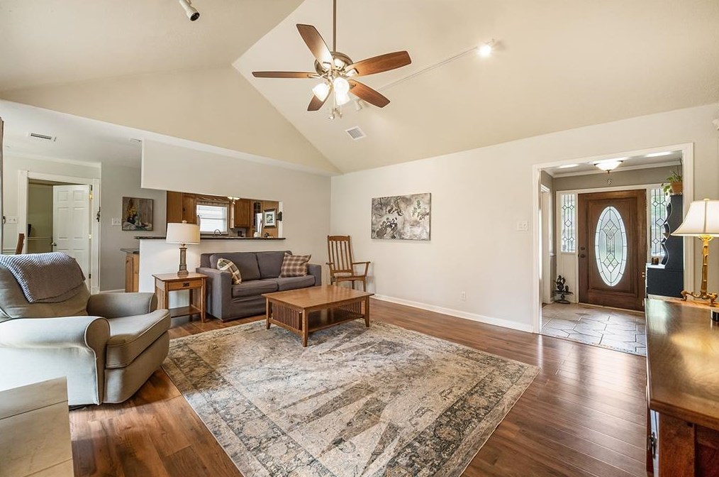 18103 Oakhampton Dr, Houston TX  77084-3260 exterior