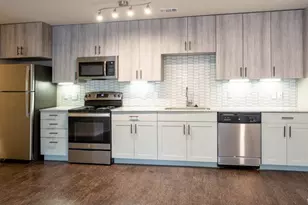 2401 E Oltorf St, Austin, TX 78741 - Photo 8