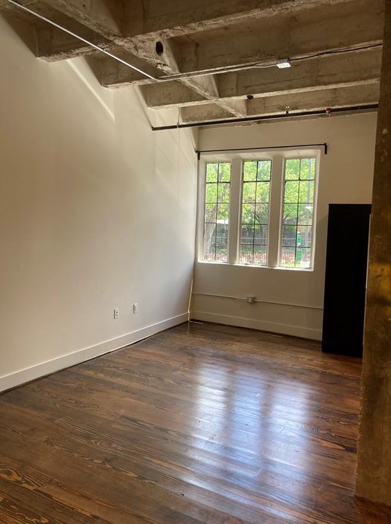 4411 Dallas St #4, Houston, TX 77023