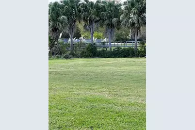 2 Shore Acres Circle, Shoreacres, TX 77571 - Photo 8