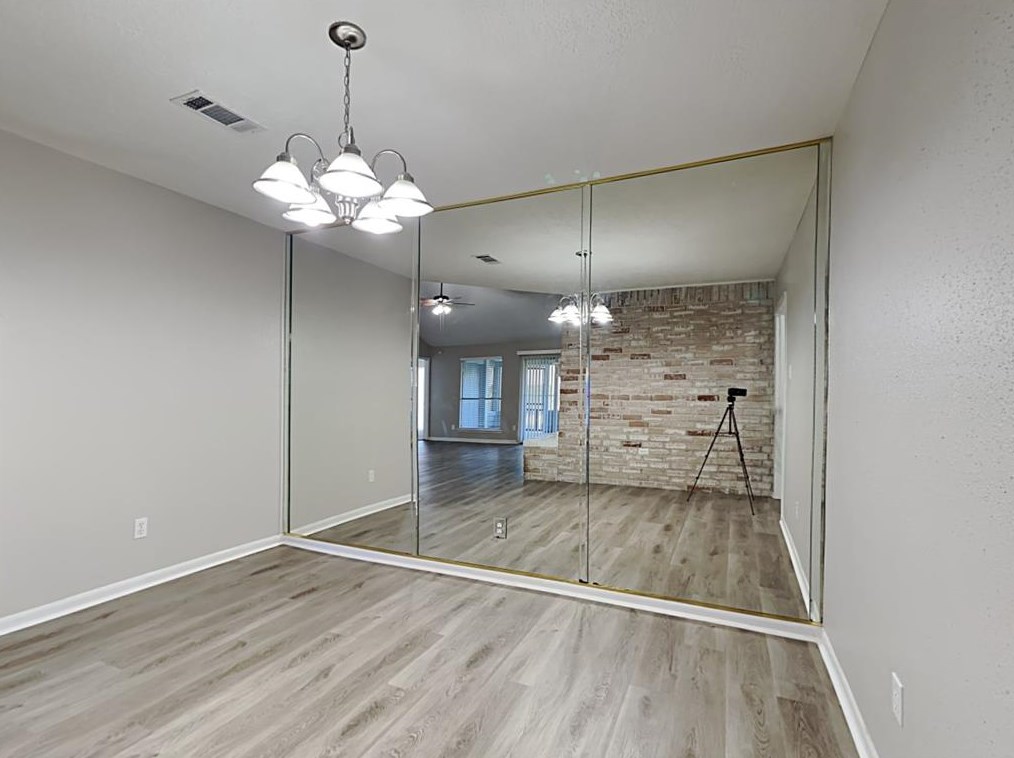 510 Leicester Ln, Houston TX  77034-5444 exterior