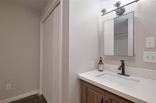 8017 Colorado St, Wharton, TX 77488 - Photo 38