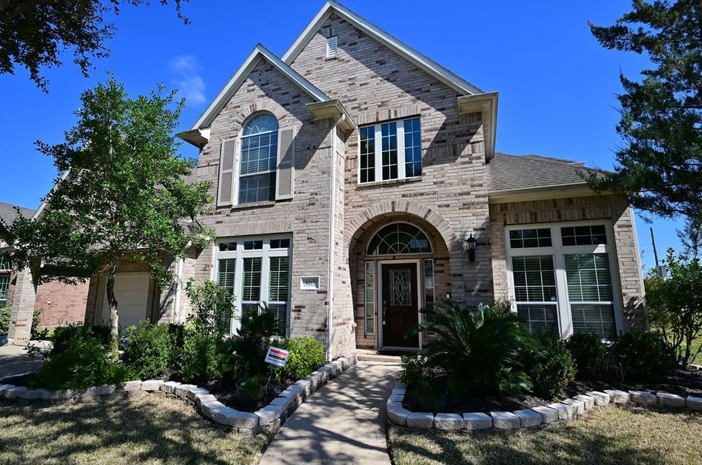 5215 Field Briar Ln, Sugar Land, TX 77479