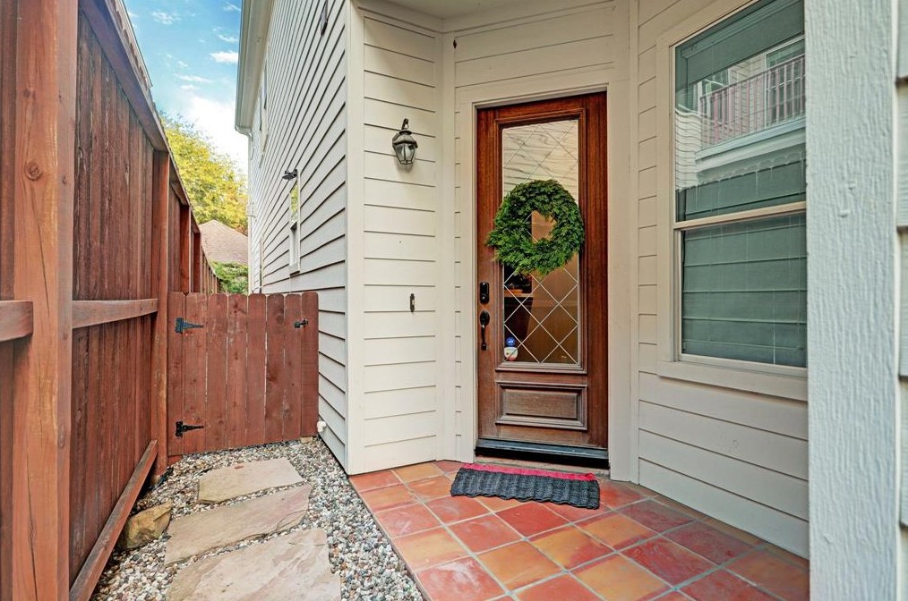 1540 Lawrence St, Houston, TX 77008