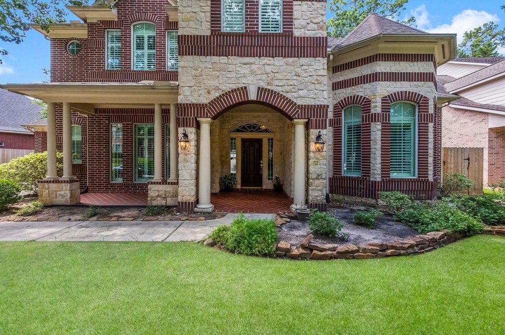 135 Shawnee Ridge Cir, Spring TX  77382-2557 exterior