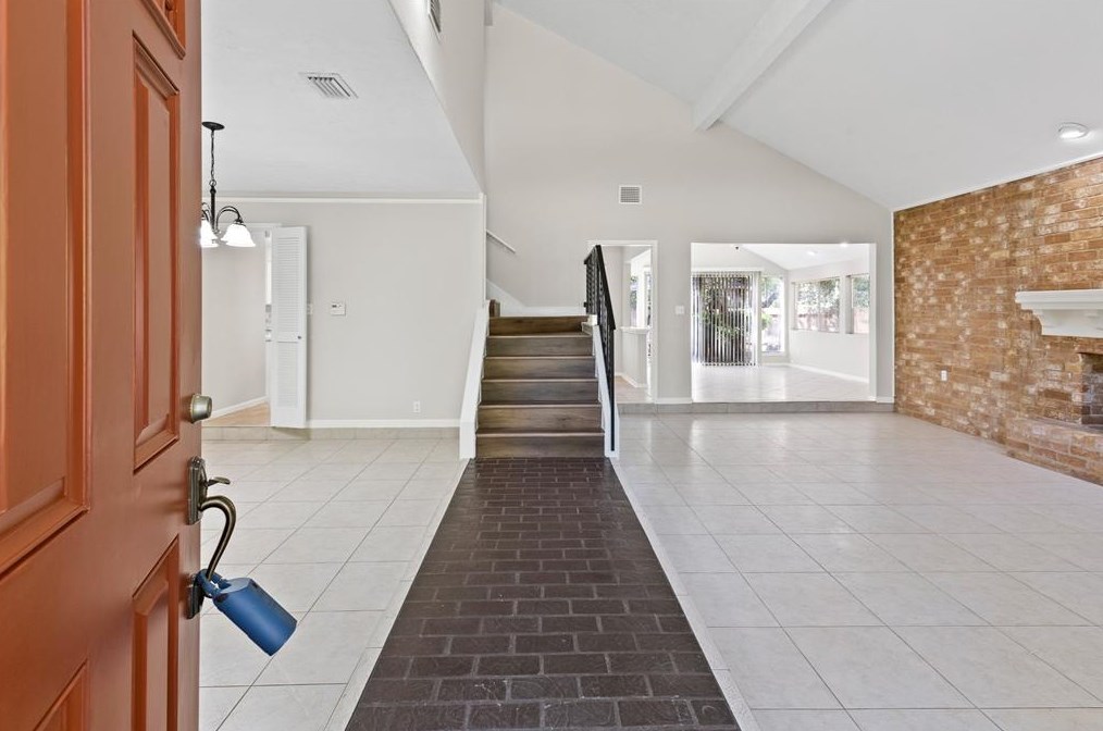 1903 Foxtail Pl, Spring TX  77380-1834 exterior