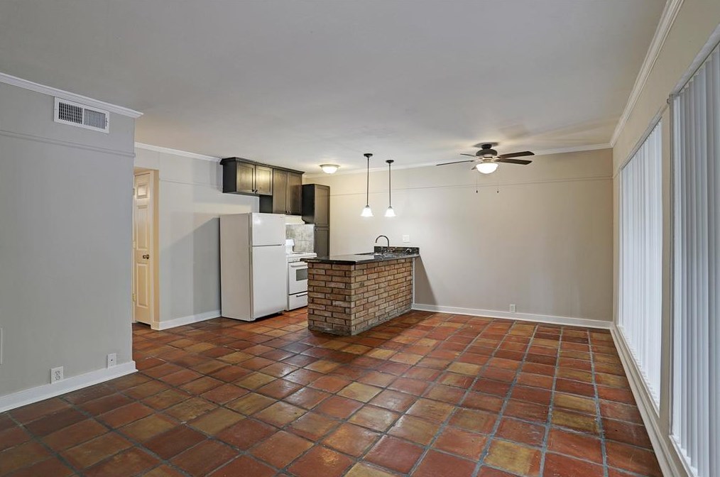 508 Branard St #8, Houston, TX 77006