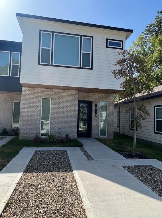 1017 Calvin Ave #b, Houston, TX 77088