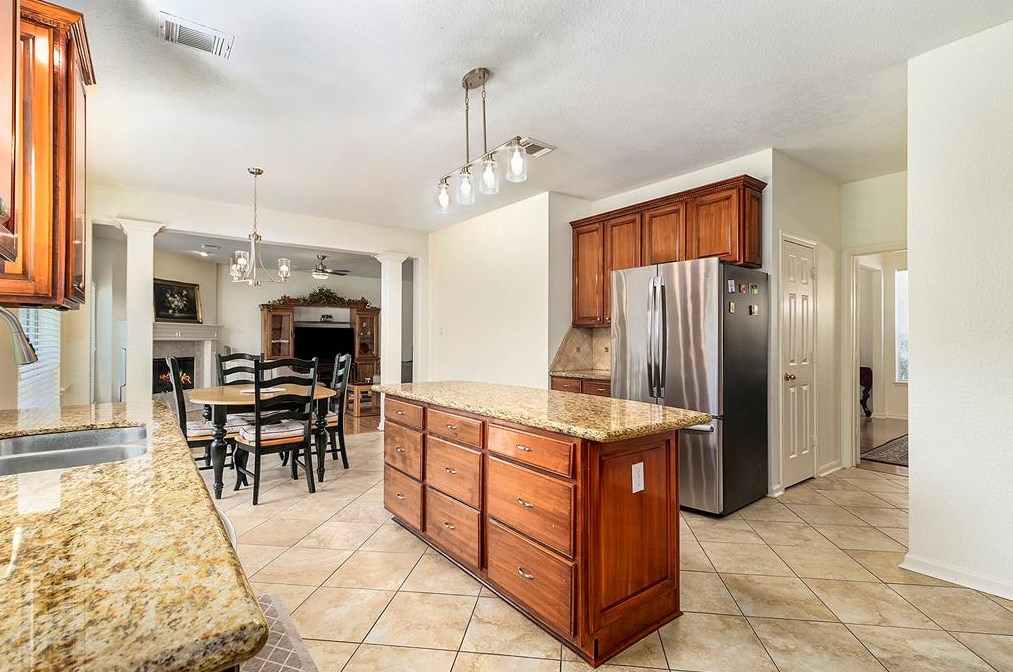 3603 Hansford Pl, Pearland TX  77584-4989 exterior
