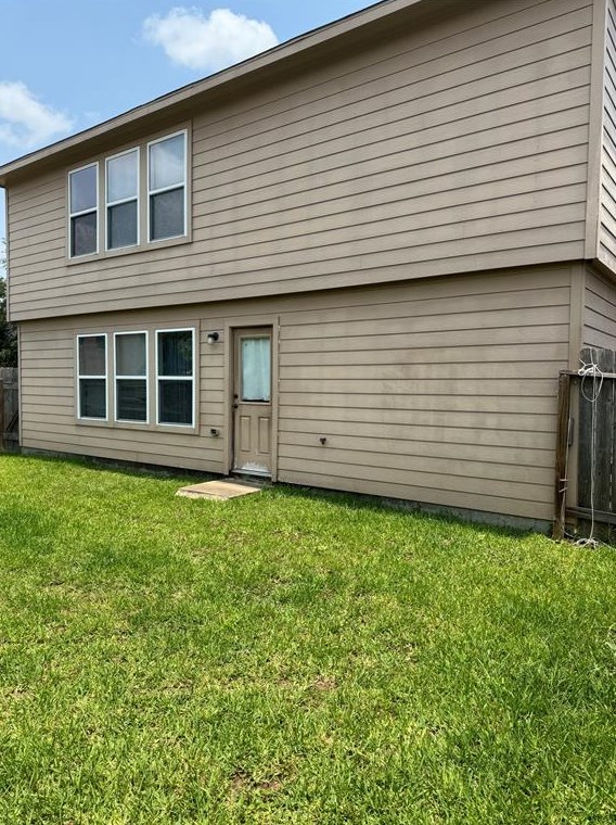 3659 Barkers Crossing Ave, Houston TX  77084-7637 exterior