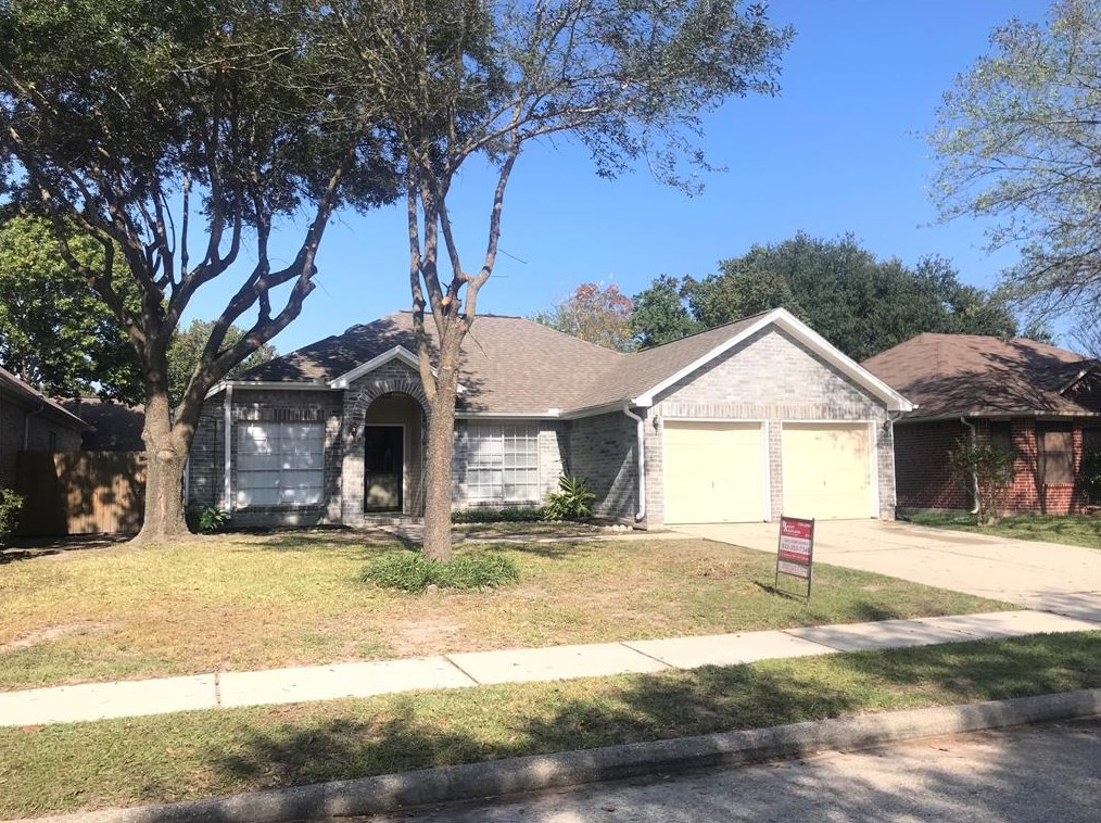 13739 Sablegarden Ln, Houston, TX 77014