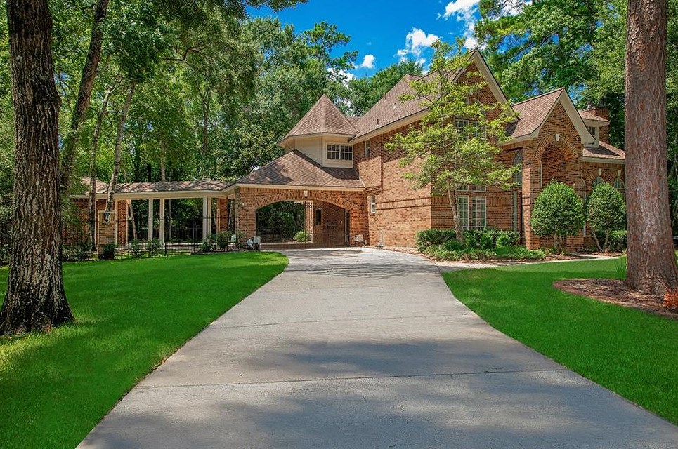 18 Red Sable Pt, Spring, TX 77380-2671