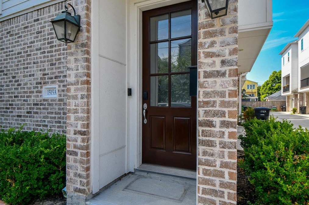1515 Weber St, Houston, TX 77007-2931