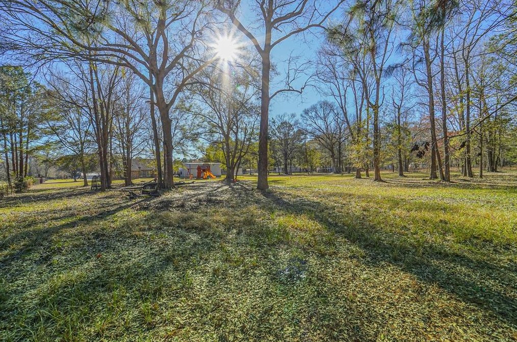 750 County Road 2229, Cleveland, TX 77327-9497