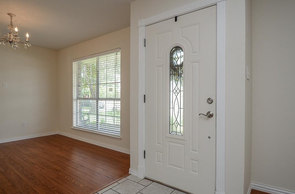 530 Applewhite Dr, Katy TX  77450-2404 exterior