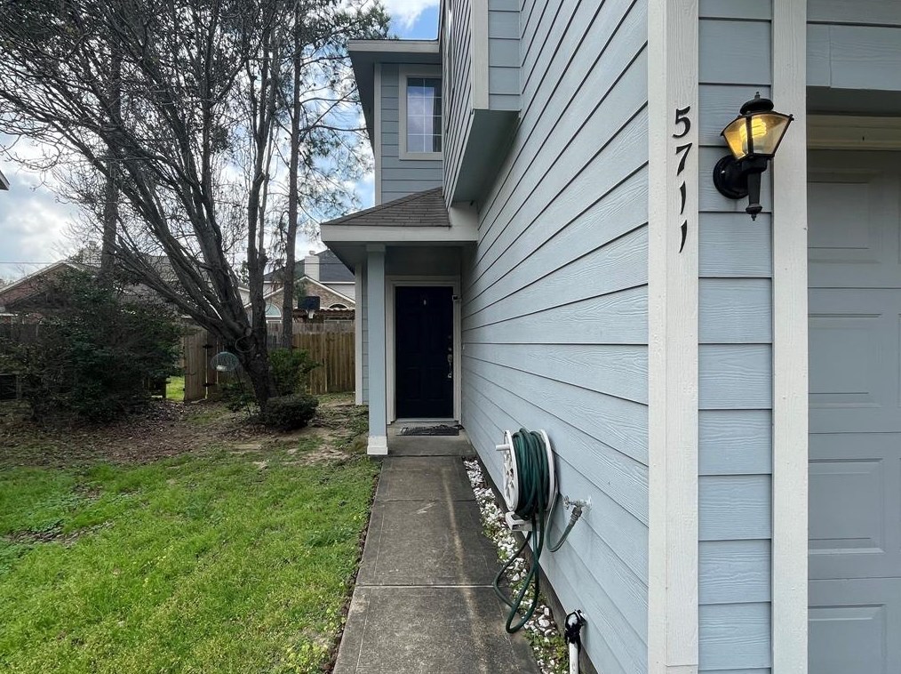 5711 Vinemont Ln, Houston, TX 77084