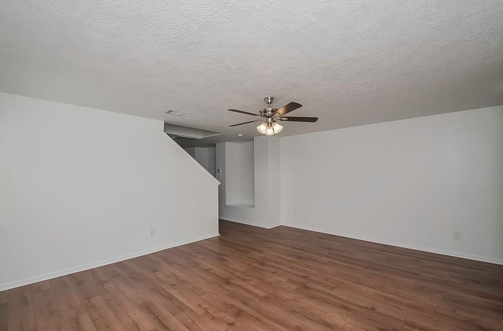 12019 Audubon Hill Ct, Houston, TX 77038