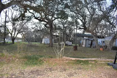 12 Guinevere Drive N, Sargent, TX 77414 - Photo 2