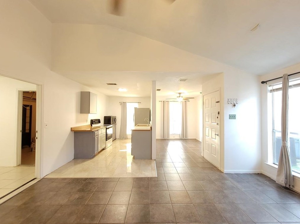 7818 Terra Cotta Dr, Houston, TX 77040-1617
